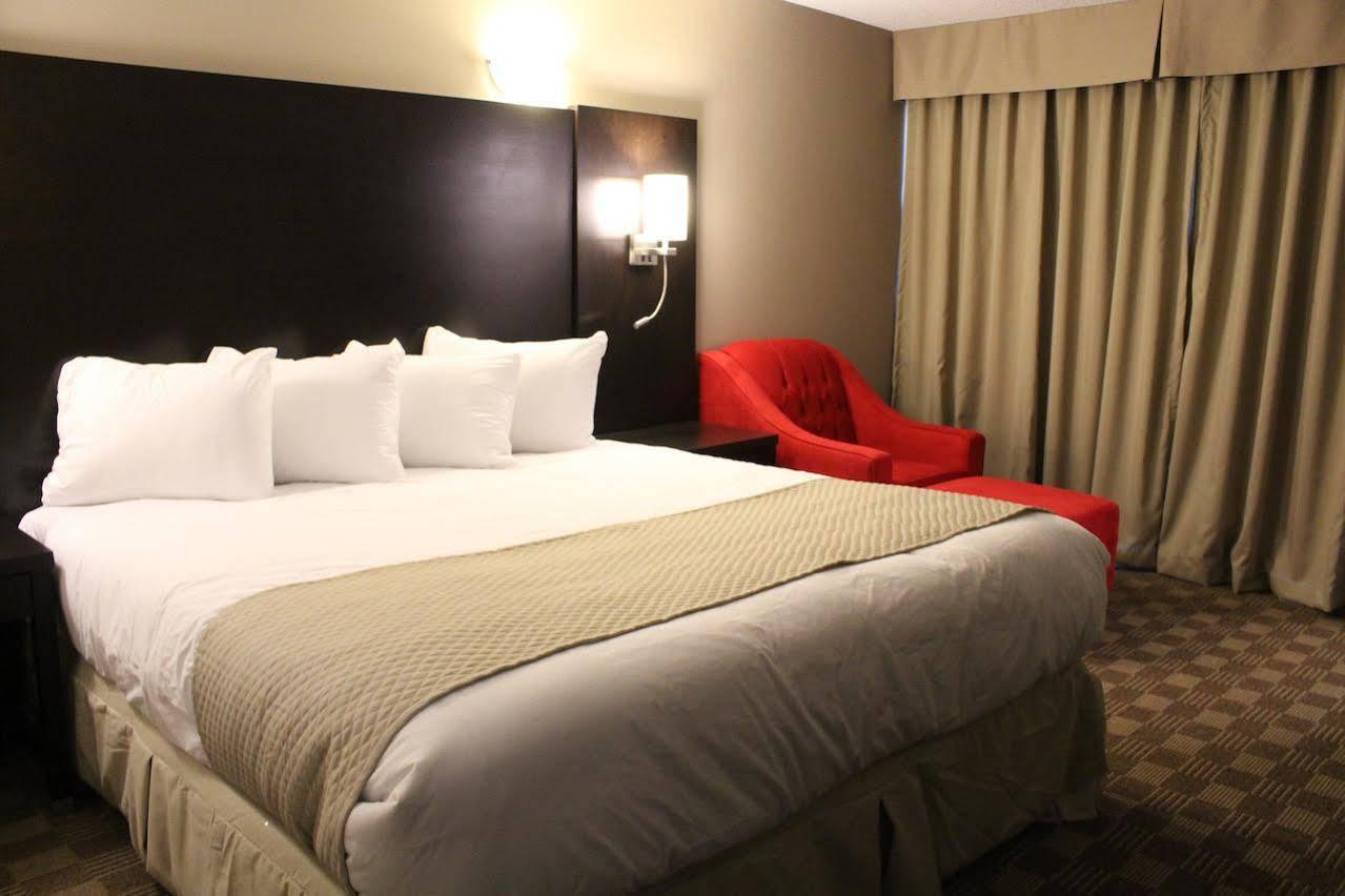 Days Inn & Suites By Wyndham North Bay Downtown Εξωτερικό φωτογραφία