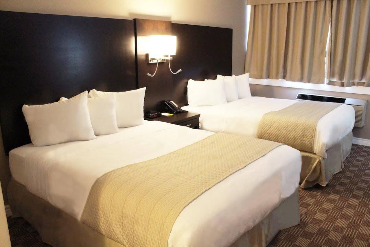 Days Inn & Suites By Wyndham North Bay Downtown Εξωτερικό φωτογραφία